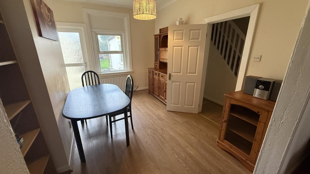 Lot: 175 - MID-TERRACE HOUSE WITH POTENTIAL - Dining room